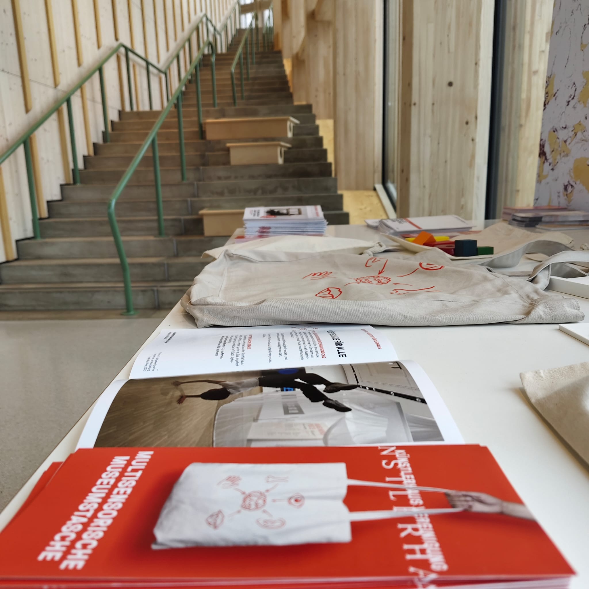 Präsentation multisensorische Museumstasche in St. Pölten