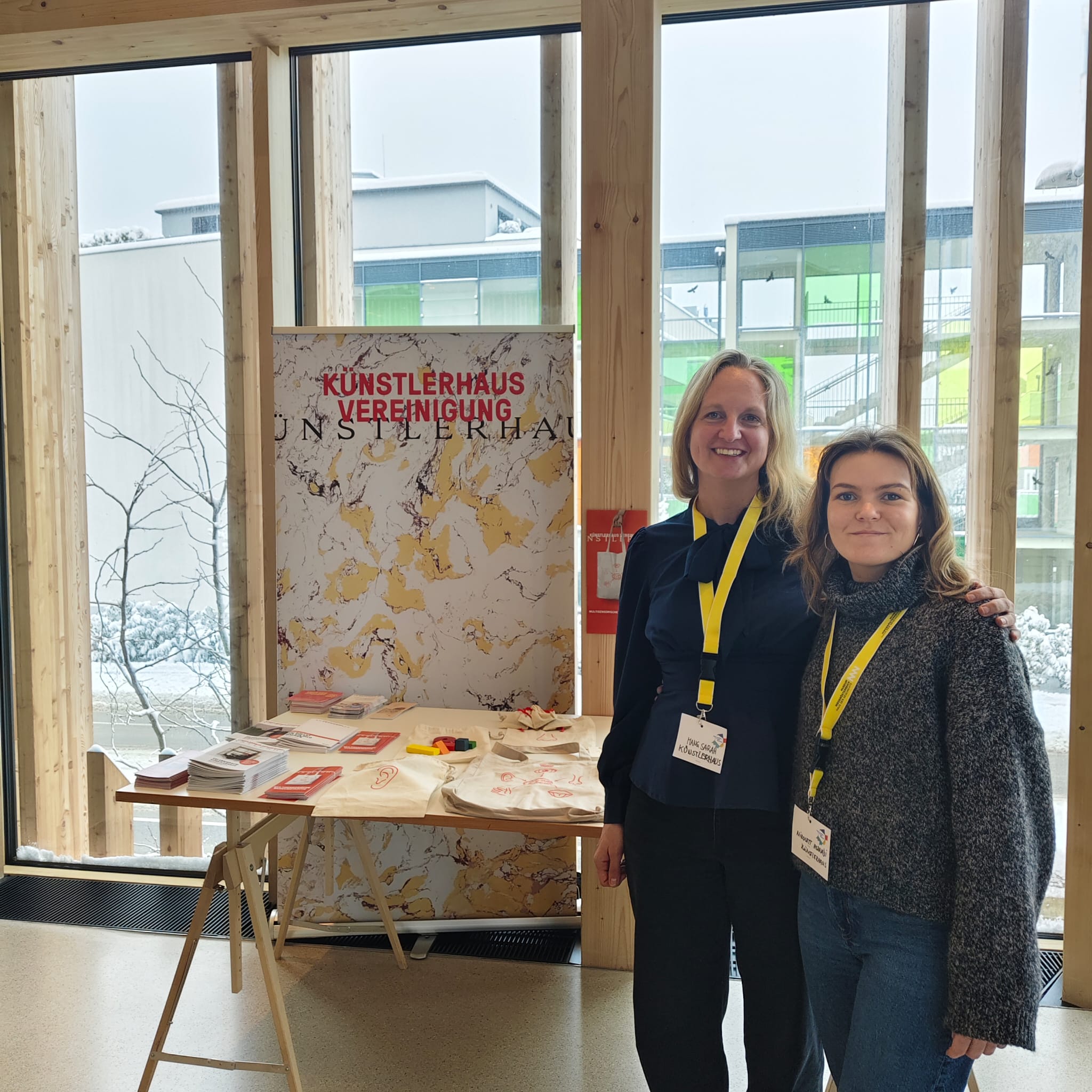 Sarah Iris Mang und Nikolett Hernadi